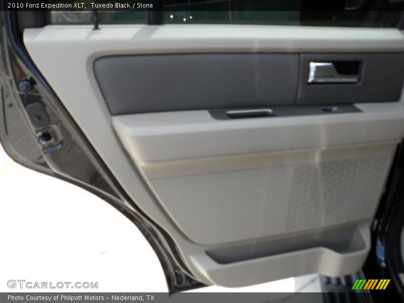 Tuxedo Black / Stone 2010 Ford Expedition XLT