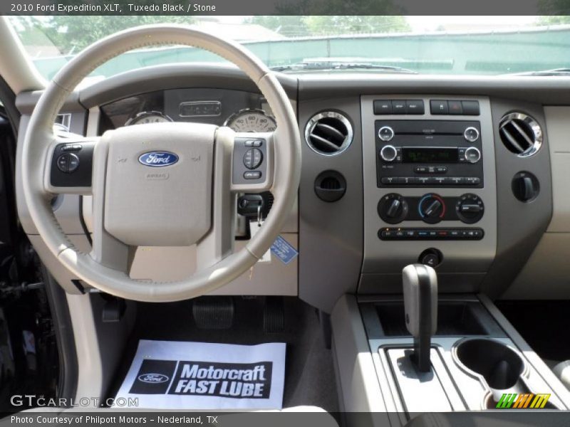Tuxedo Black / Stone 2010 Ford Expedition XLT