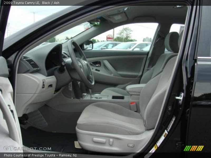 Black / Ash 2009 Toyota Camry LE