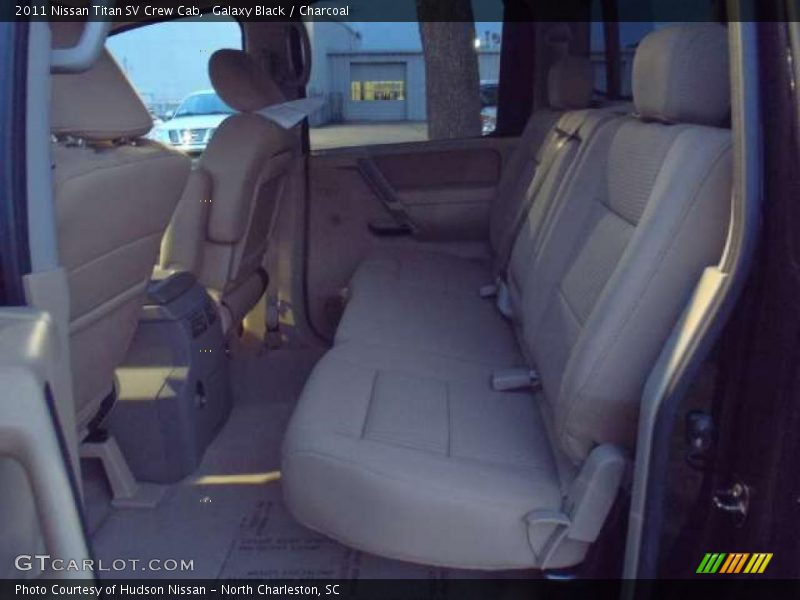 Galaxy Black / Charcoal 2011 Nissan Titan SV Crew Cab