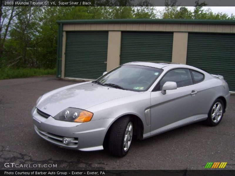 Front 3/4 View of 2003 Tiburon GT V6