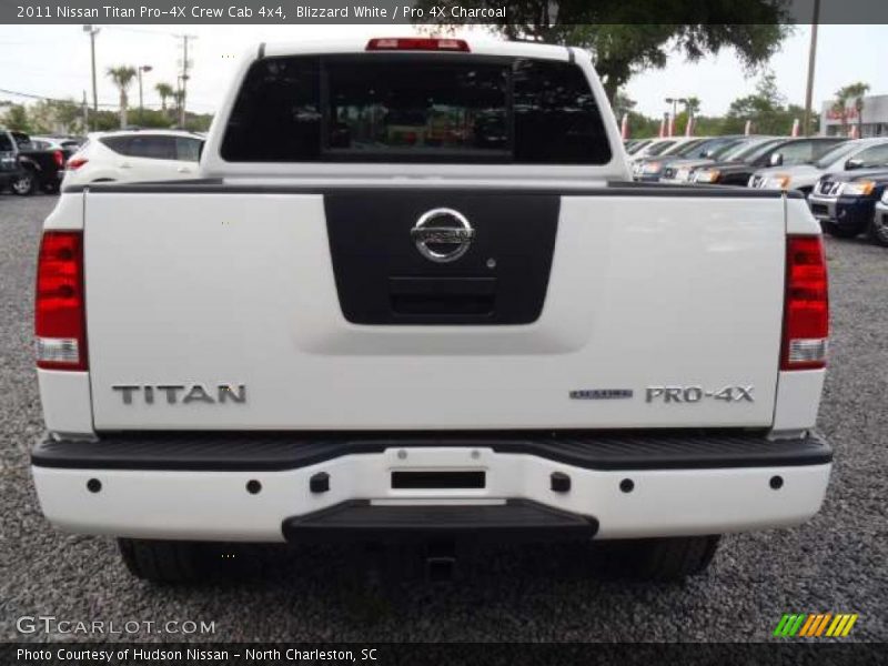 Blizzard White / Pro 4X Charcoal 2011 Nissan Titan Pro-4X Crew Cab 4x4
