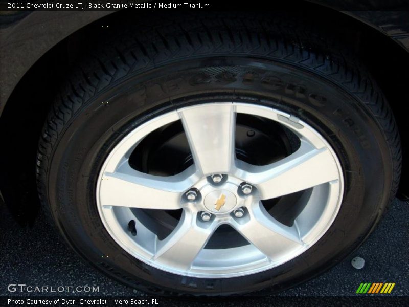 Black Granite Metallic / Medium Titanium 2011 Chevrolet Cruze LT