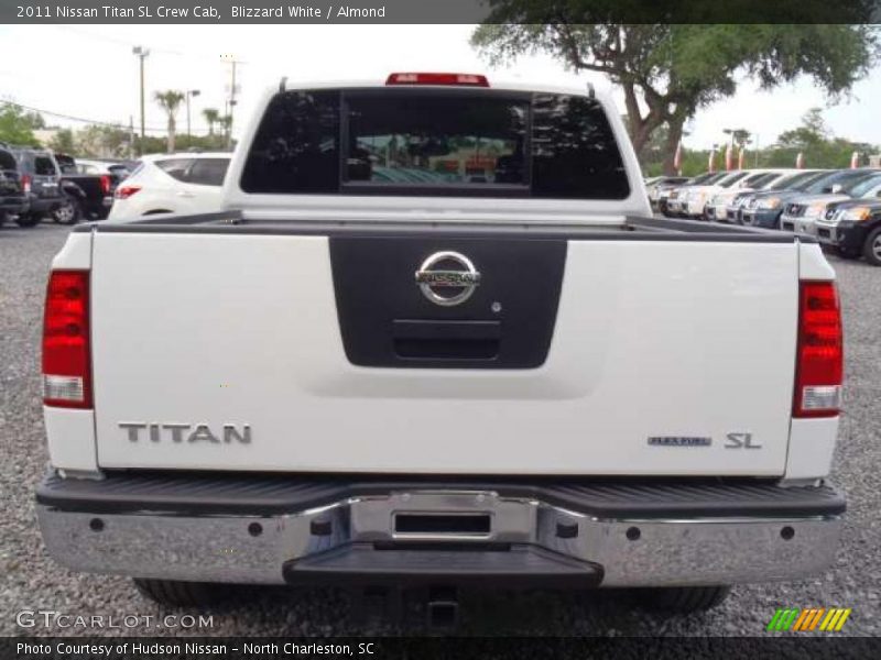 Blizzard White / Almond 2011 Nissan Titan SL Crew Cab