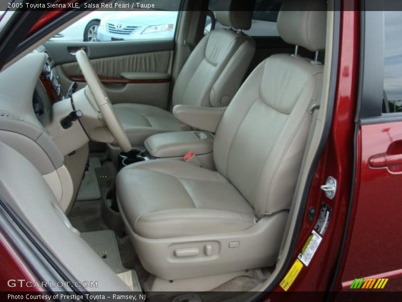 Salsa Red Pearl / Taupe 2005 Toyota Sienna XLE