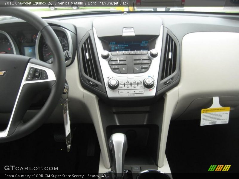 Silver Ice Metallic / Light Titanium/Jet Black 2011 Chevrolet Equinox LS