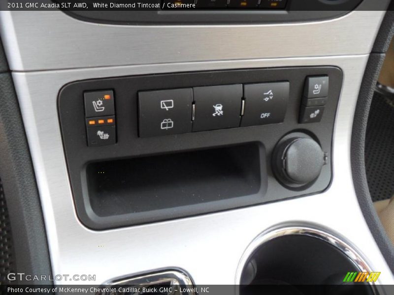 White Diamond Tintcoat / Cashmere 2011 GMC Acadia SLT AWD