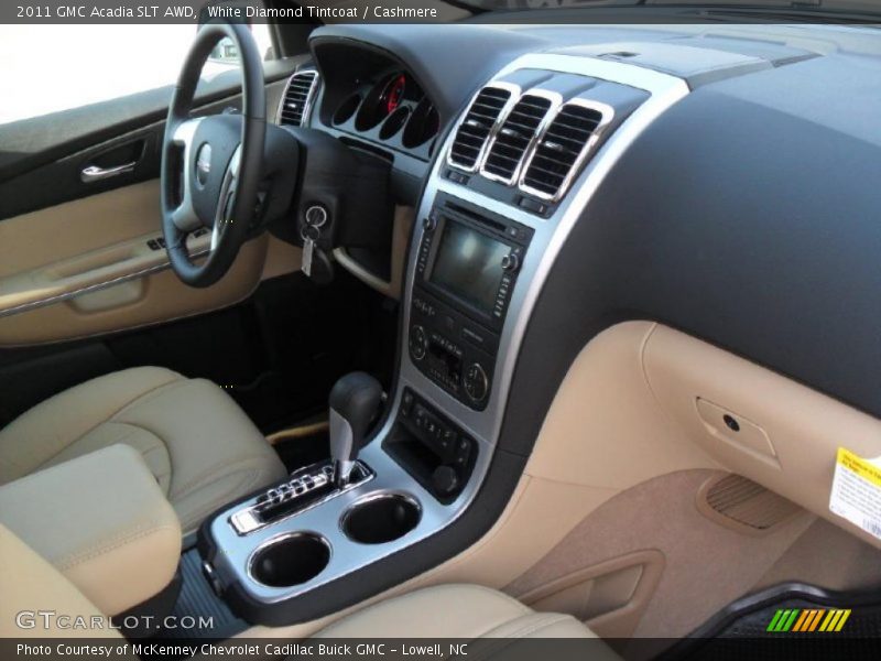 White Diamond Tintcoat / Cashmere 2011 GMC Acadia SLT AWD