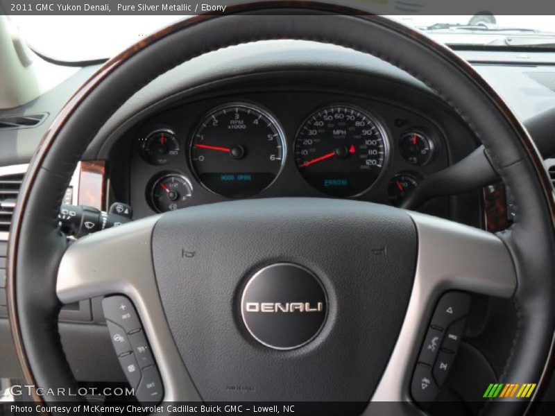 Pure Silver Metallic / Ebony 2011 GMC Yukon Denali