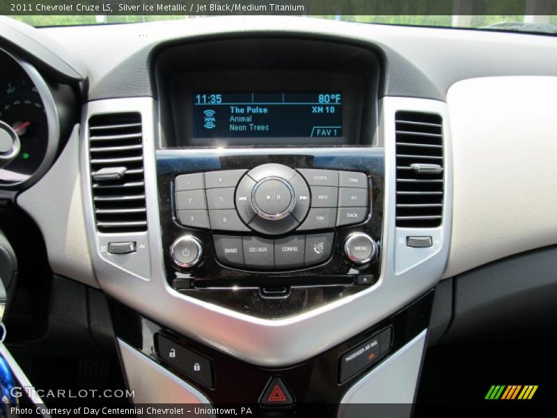 Controls of 2011 Cruze LS