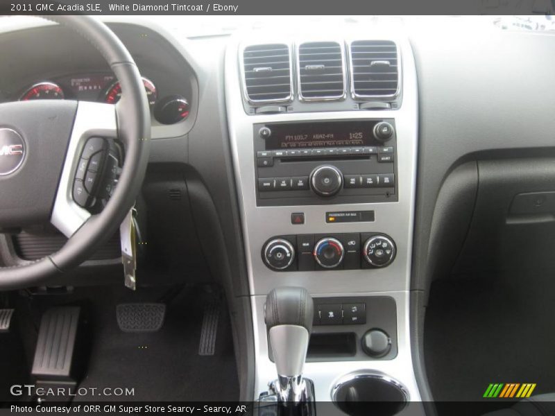 White Diamond Tintcoat / Ebony 2011 GMC Acadia SLE
