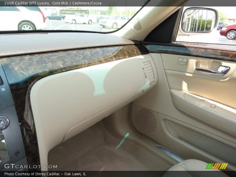 Gold Mist / Cashmere/Cocoa 2008 Cadillac DTS Luxury