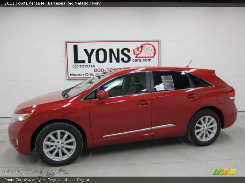 Barcelona Red Metallic / Ivory 2011 Toyota Venza I4