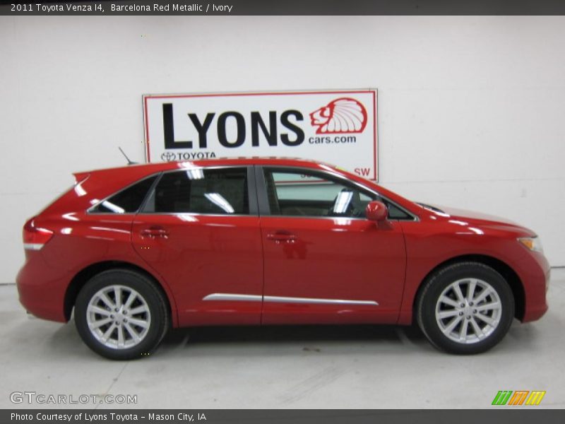 Barcelona Red Metallic / Ivory 2011 Toyota Venza I4