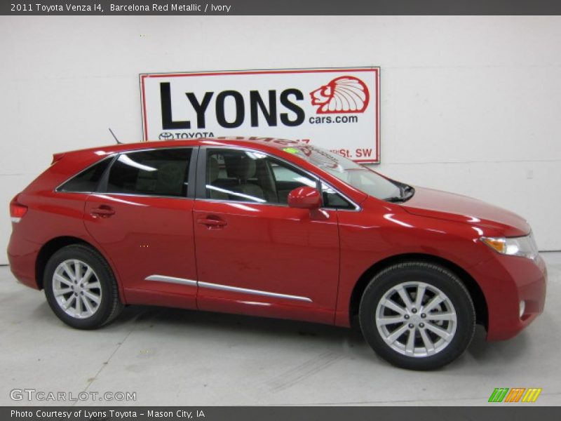 Barcelona Red Metallic / Ivory 2011 Toyota Venza I4