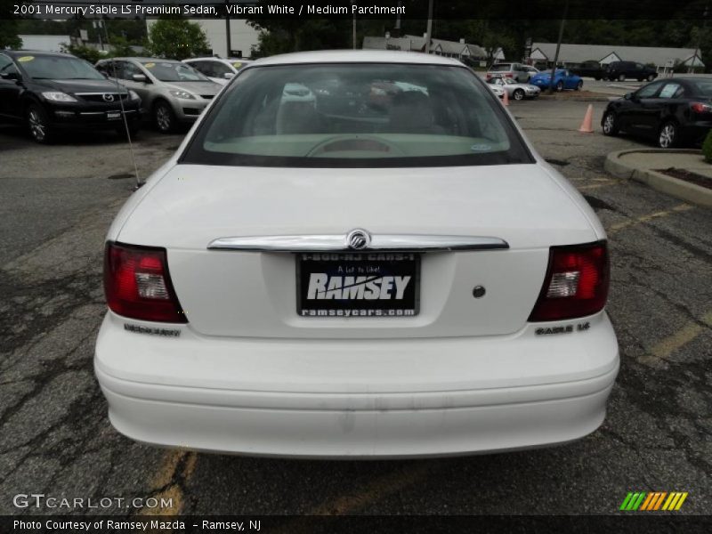 Vibrant White / Medium Parchment 2001 Mercury Sable LS Premium Sedan