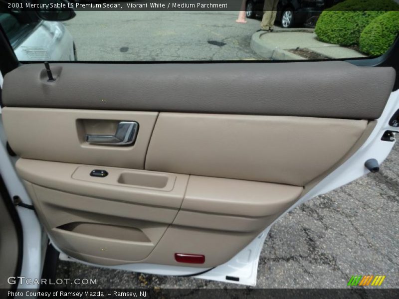 Door Panel of 2001 Sable LS Premium Sedan