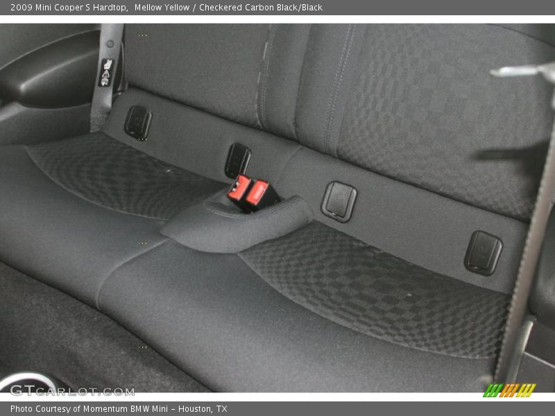 Mellow Yellow / Checkered Carbon Black/Black 2009 Mini Cooper S Hardtop