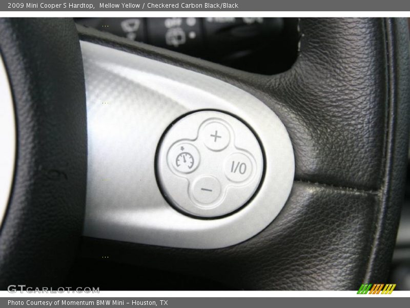 Mellow Yellow / Checkered Carbon Black/Black 2009 Mini Cooper S Hardtop