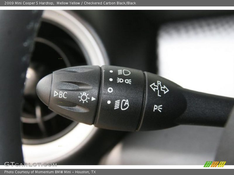 Mellow Yellow / Checkered Carbon Black/Black 2009 Mini Cooper S Hardtop