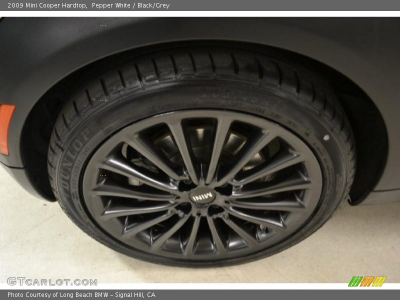 Pepper White / Black/Grey 2009 Mini Cooper Hardtop
