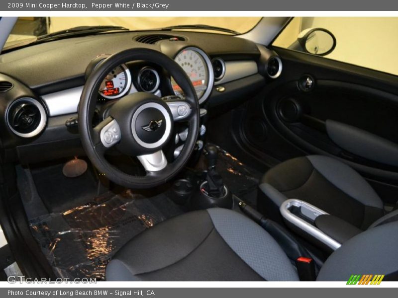 Pepper White / Black/Grey 2009 Mini Cooper Hardtop
