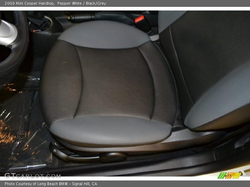 Pepper White / Black/Grey 2009 Mini Cooper Hardtop