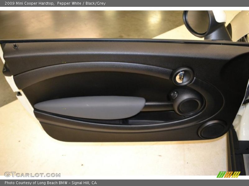 Pepper White / Black/Grey 2009 Mini Cooper Hardtop