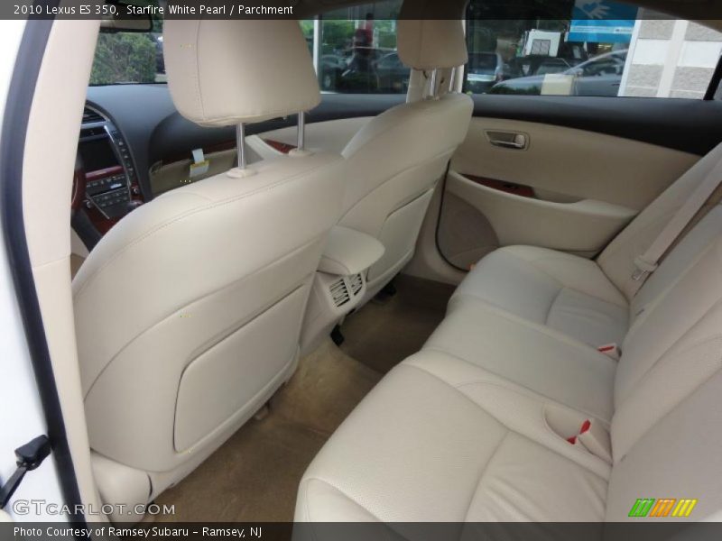 Starfire White Pearl / Parchment 2010 Lexus ES 350