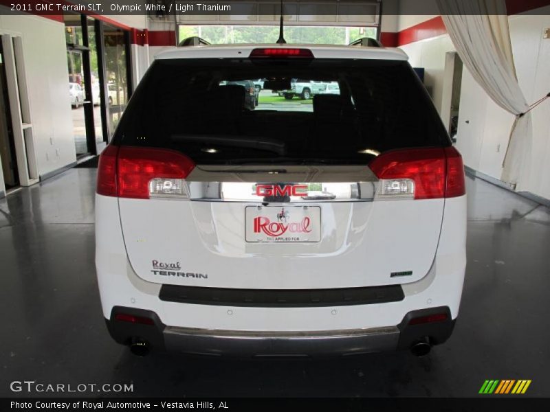 Olympic White / Light Titanium 2011 GMC Terrain SLT