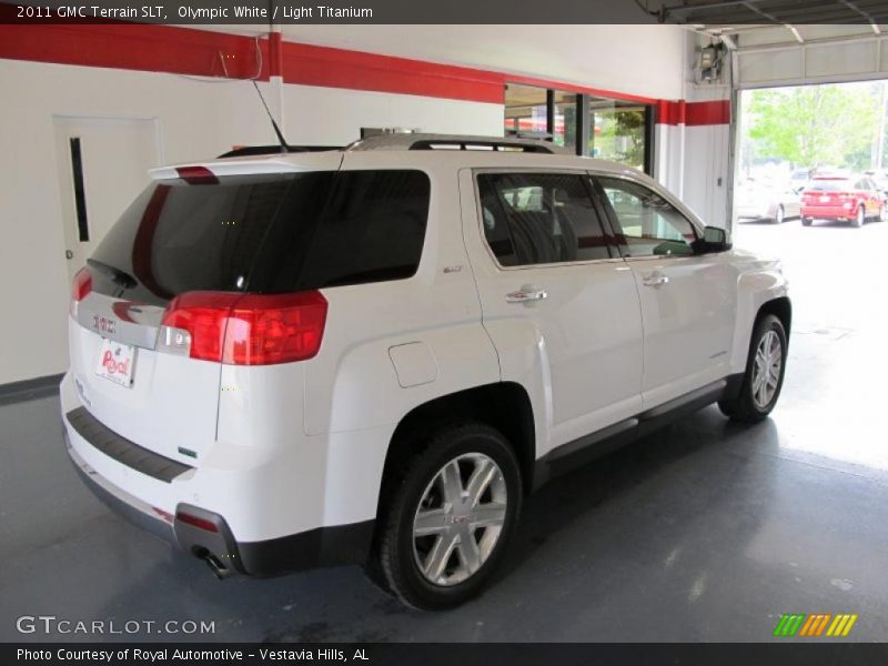 Olympic White / Light Titanium 2011 GMC Terrain SLT