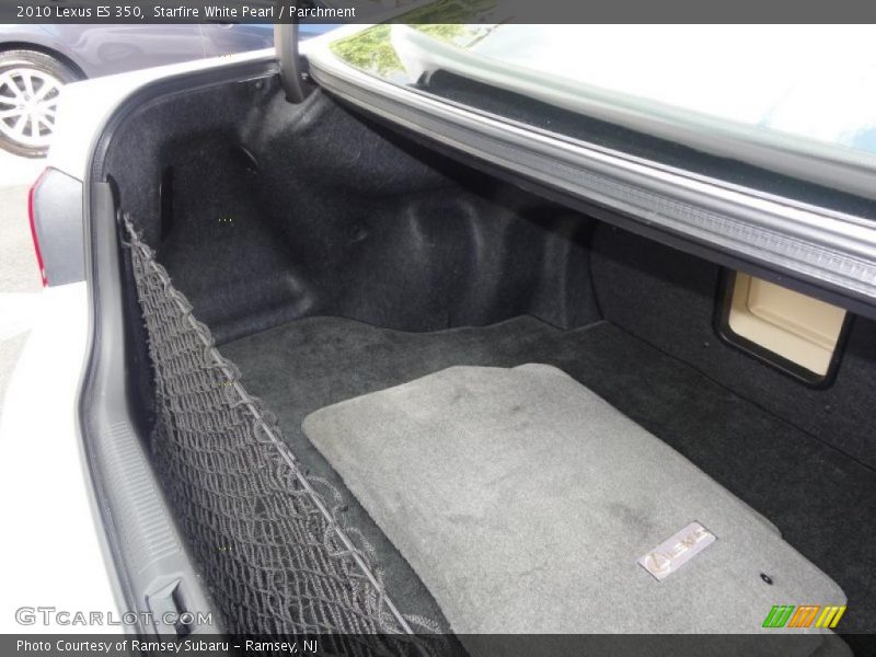 Starfire White Pearl / Parchment 2010 Lexus ES 350