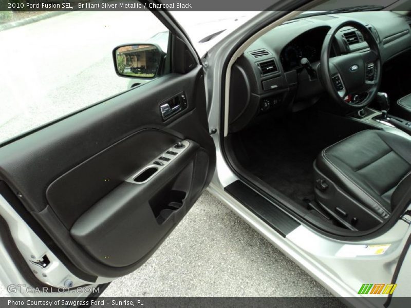 Brilliant Silver Metallic / Charcoal Black 2010 Ford Fusion SEL