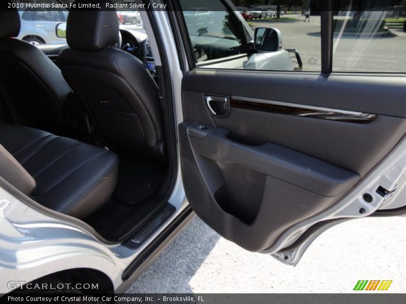 Radiant Silver / Gray 2010 Hyundai Santa Fe Limited