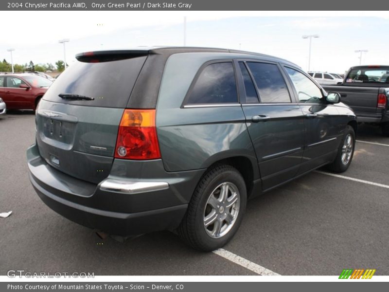 Onyx Green Pearl / Dark Slate Gray 2004 Chrysler Pacifica AWD