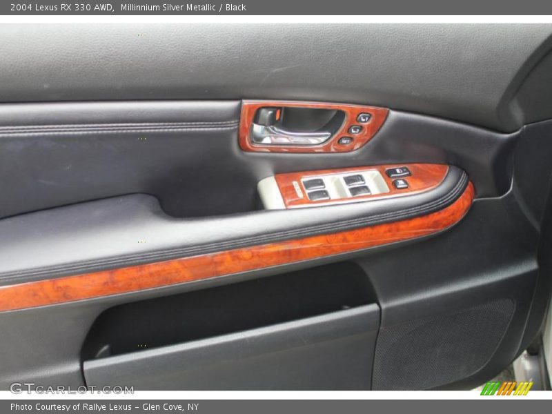 Millinnium Silver Metallic / Black 2004 Lexus RX 330 AWD