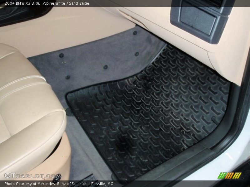 Alpine White / Sand Beige 2004 BMW X3 3.0i