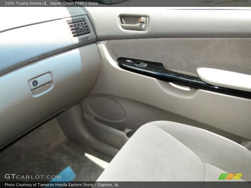 Aspen Green Pearl / Stone 2005 Toyota Sienna LE