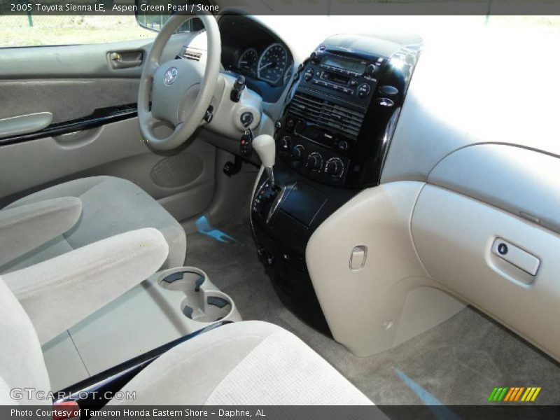 Aspen Green Pearl / Stone 2005 Toyota Sienna LE