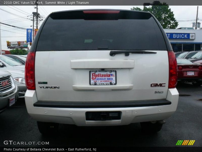 Summit White / Light Titanium 2010 GMC Yukon SLT 4x4