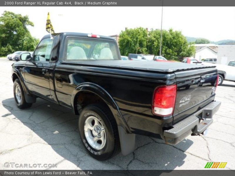 Black / Medium Graphite 2000 Ford Ranger XL Regular Cab 4x4