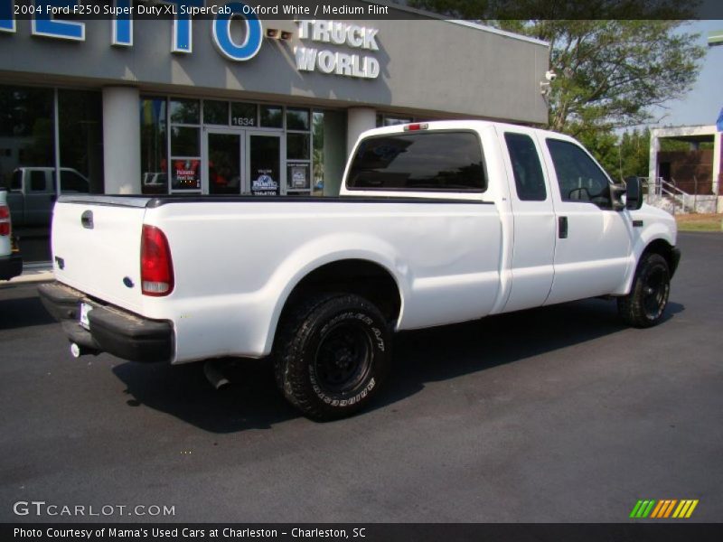 Oxford White / Medium Flint 2004 Ford F250 Super Duty XL SuperCab