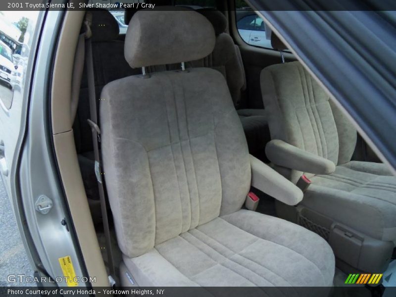 Silver Shadow Pearl / Gray 2001 Toyota Sienna LE