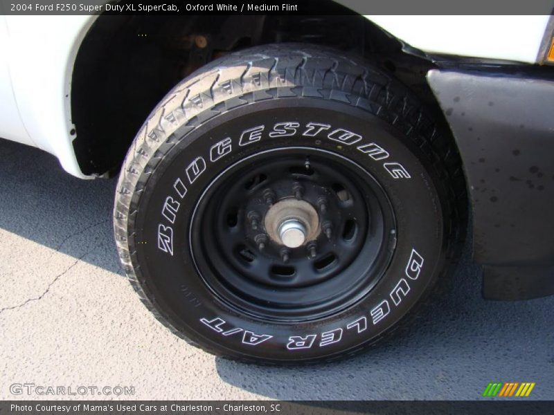 Oxford White / Medium Flint 2004 Ford F250 Super Duty XL SuperCab