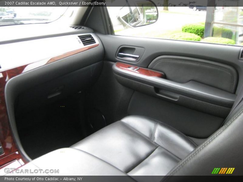 Quicksilver / Ebony/Ebony 2007 Cadillac Escalade AWD