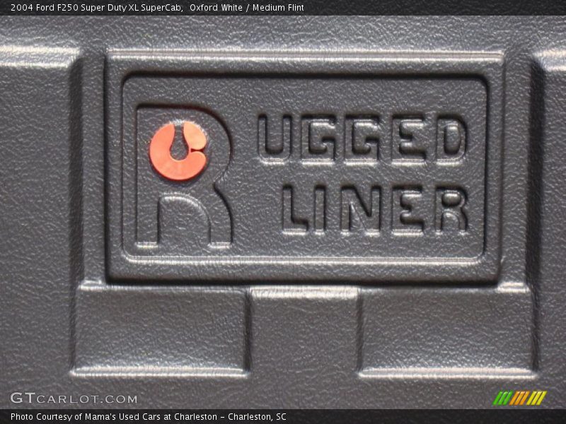 Oxford White / Medium Flint 2004 Ford F250 Super Duty XL SuperCab
