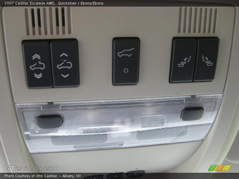 Quicksilver / Ebony/Ebony 2007 Cadillac Escalade AWD