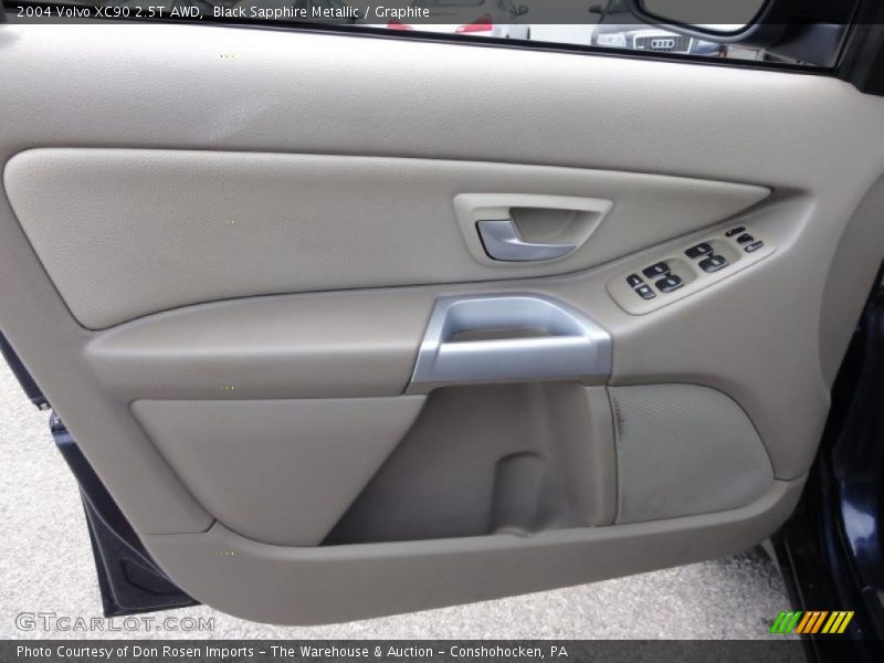 Black Sapphire Metallic / Graphite 2004 Volvo XC90 2.5T AWD