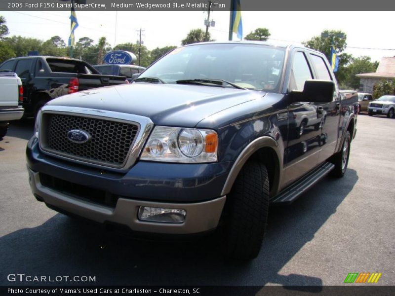 Medium Wedgewood Blue Metallic / Tan 2005 Ford F150 Lariat SuperCrew