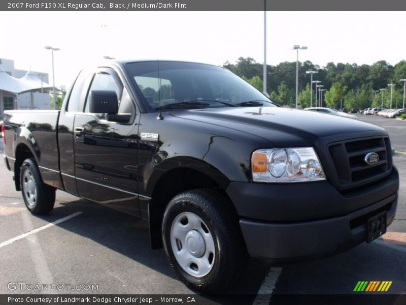 Black / Medium/Dark Flint 2007 Ford F150 XL Regular Cab